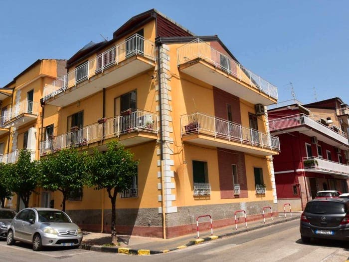 Casa quadrilocale in vendita in Via Brescia, Centro, Bellizzi
