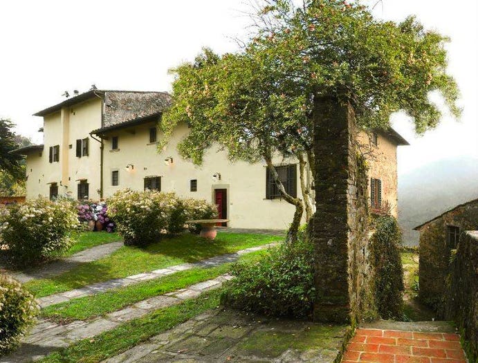 Casa con 6 locali in vendita in via di san vito, Collodi Ponte all'Abate Monte a Pescia, Pescia