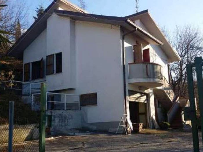 Appartamento quadrilocale in vendita in Via Montesanto, Centro, Civitella del Tronto