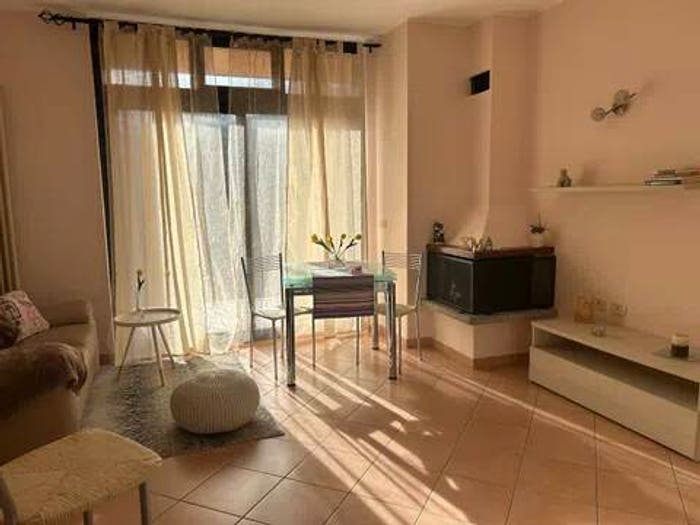 Appartamento trilocale in vendita in Via Casamora, Cuasso al Monte