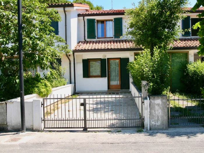 Casa quadrilocale in vendita in Via dello Scorpione, Centro, Caorle