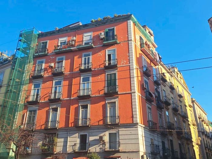 Appartamento trilocale in vendita in Via Giuseppe Marotta, Borgo Orefici, Napoli