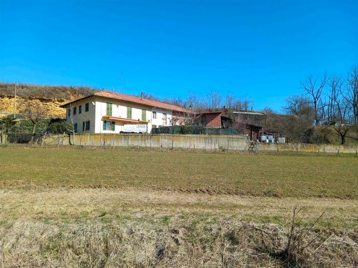 Casa con 6 locali in vendita in Via San Giovanni, Castelnuovo Don Bosco