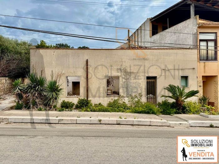 Casa con 5 locali in vendita in Via Simone Catalano, Centro, Valderice