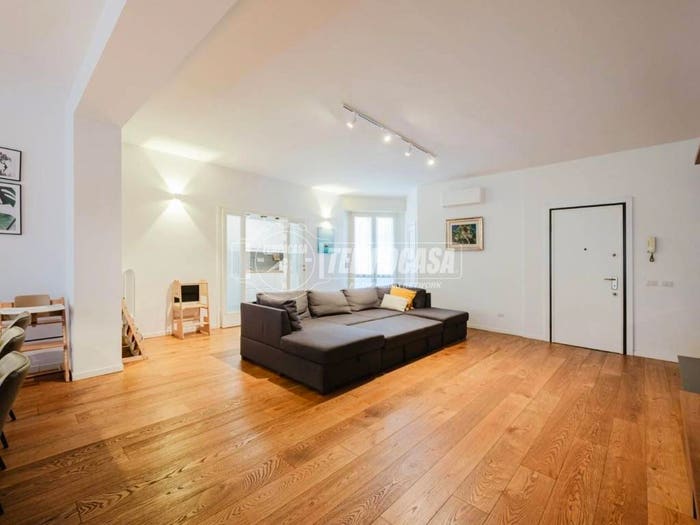 Appartamento trilocale in vendita in Via Ponte Seveso, Centrale, Milano