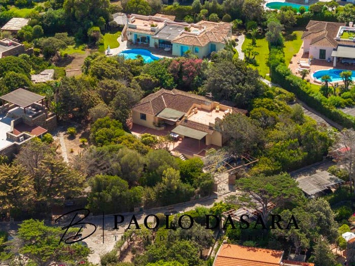 Casa con 6 locali in vendita in Viale Giorgio Molfino, Centro, Stintino