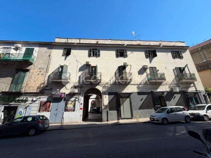 Appartamento trilocale in vendita in Via Pigna, Pigna Omodeo, Napoli