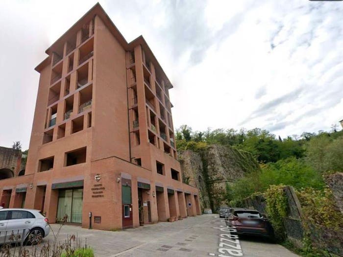 Appartamento bilocale in vendita in Piazza della Costituzione, Incisa In Val D'Arno, Figline e Incisa Valdarno