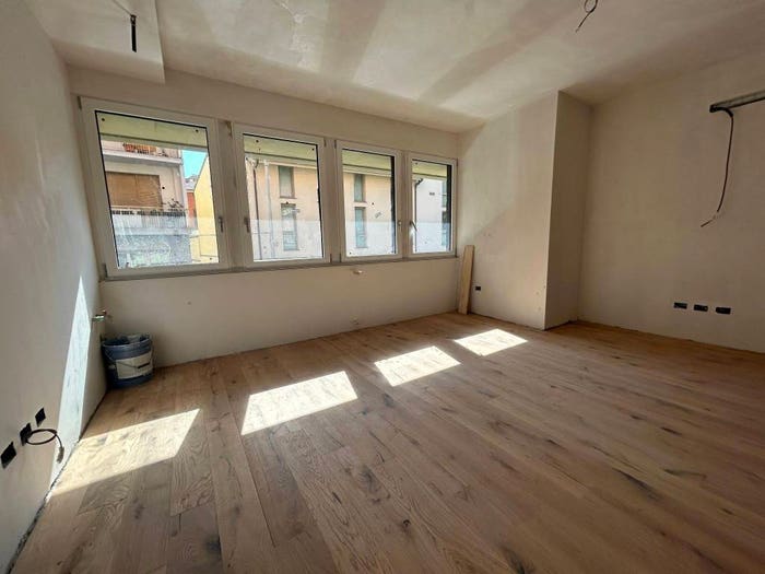 Appartamento quadrilocale in vendita in Via dell'Orcagna, Beccaria Colombo, Firenze