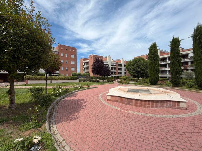Appartamento quadrilocale in vendita in Via Mario del Monaco, Fidene, Roma