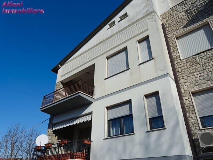 Appartamento trilocale in vendita in via dante, Centro, Bibbiena