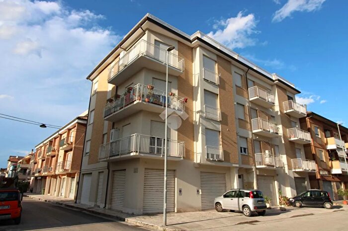 Appartamento trilocale in vendita in Via Parma, Porto Sant'Elpidio
