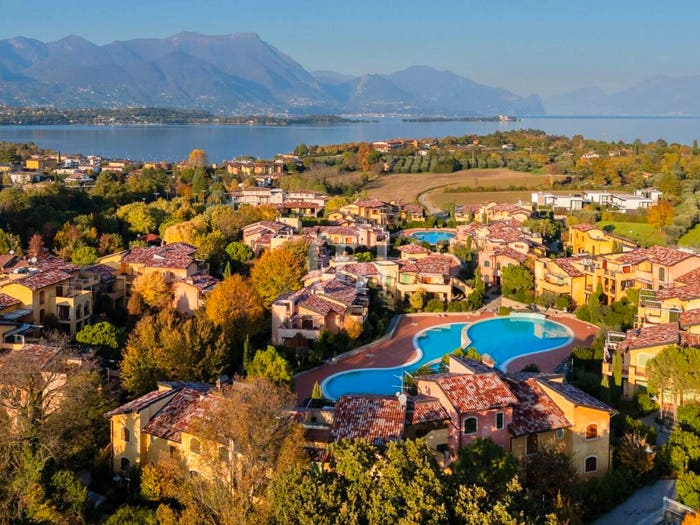 Appartamento trilocale in vendita in Via del Torchio, Montinelle, Manerba del Garda