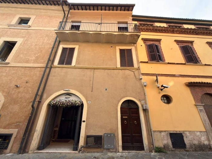 Appartamento trilocale in vendita in via dei sanizi, Rieti