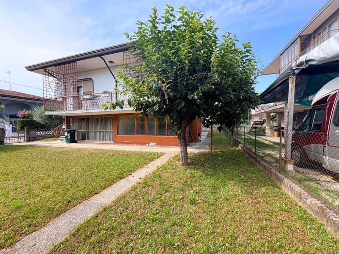 Casa con 6 locali in vendita in Viale Don Luigi Sturzo, San Liberale, Marcon