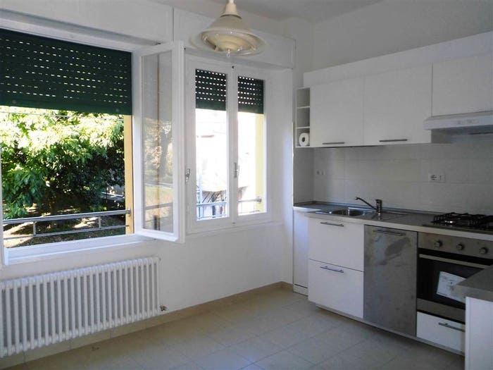 Appartamento quadrilocale in vendita in VIA MARTIRI DELLA RESISTENZA, Centro, Monte San Vito