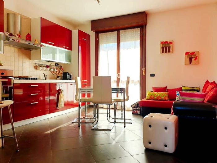 Appartamento monolocale in vendita in Via Lazzaro Palazzi, Porta Venezia, Milano