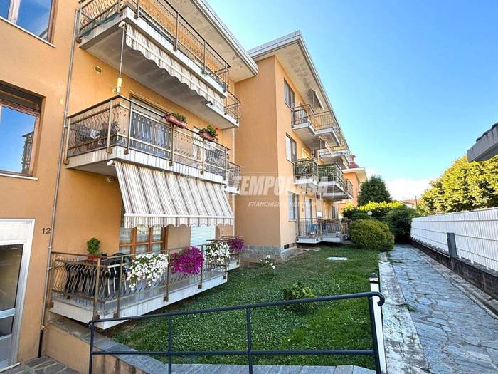 Appartamento quadrilocale in vendita in Viale europa, Mazzè