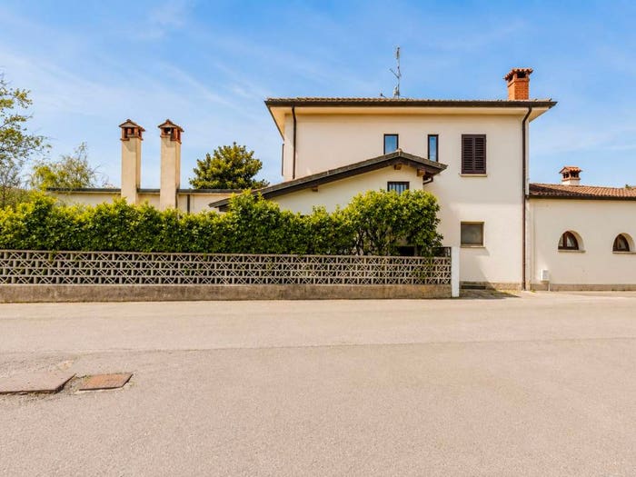 Casa con 6 locali in vendita in Via Giuseppe Garibaldi, Centro, Pradamano