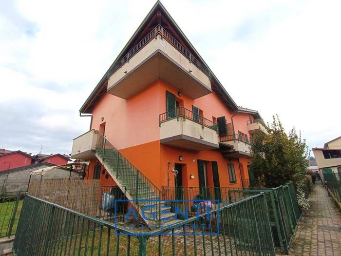 Appartamento bilocale in vendita in Via Risorgimento, Centro, Cassina Rizzardi