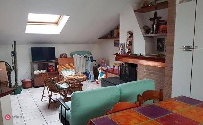 Appartamento con 5 locali in vendita in Via Roma, Fano Flaminio, Fano