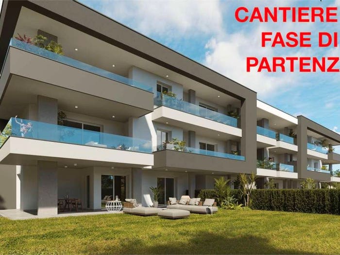 Appartamento quadrilocale in vendita in Via Monte san primo, Centro, Lomazzo