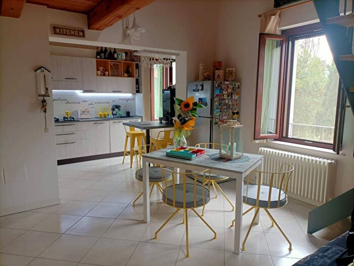 Appartamento bilocale in vendita in Strada di Torcivia, Villa Ceccolini, Pesaro