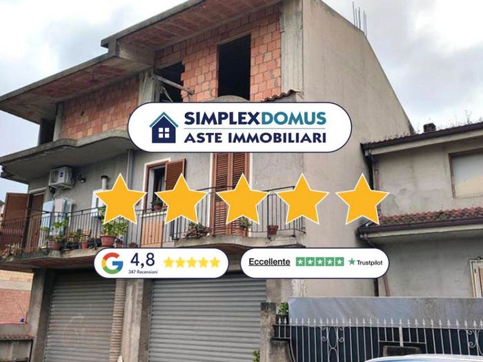 Appartamento quadrilocale in vendita in Paolo Ragone, Laureana di Borrello