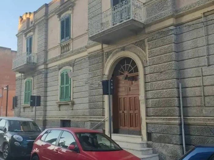 Appartamento con 6 locali in vendita in Via T Stigliani, Centro, Matera