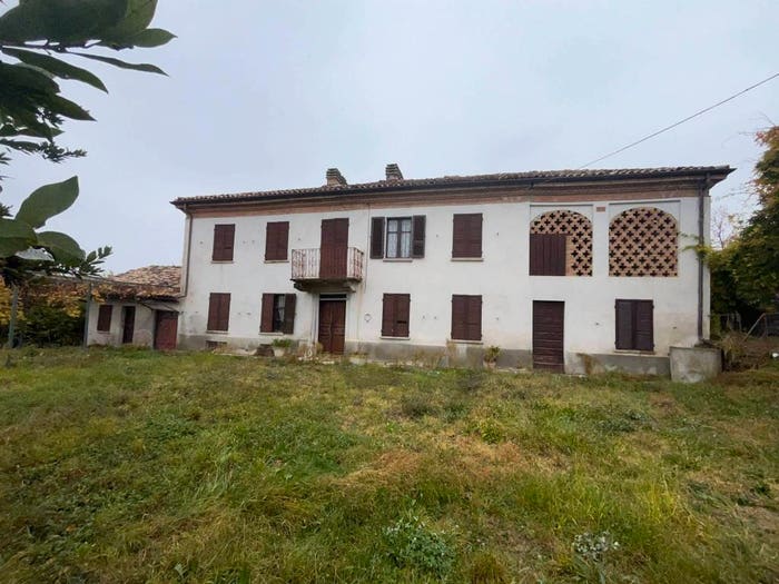 Casa con 5 locali in vendita in Strada Bastia, Costigliole d'Asti