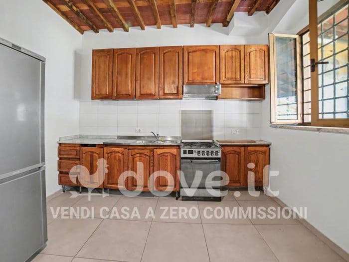Casa con 5 locali in vendita in Via per Corte Sandori, Tempagnano Picciorana, Lucca