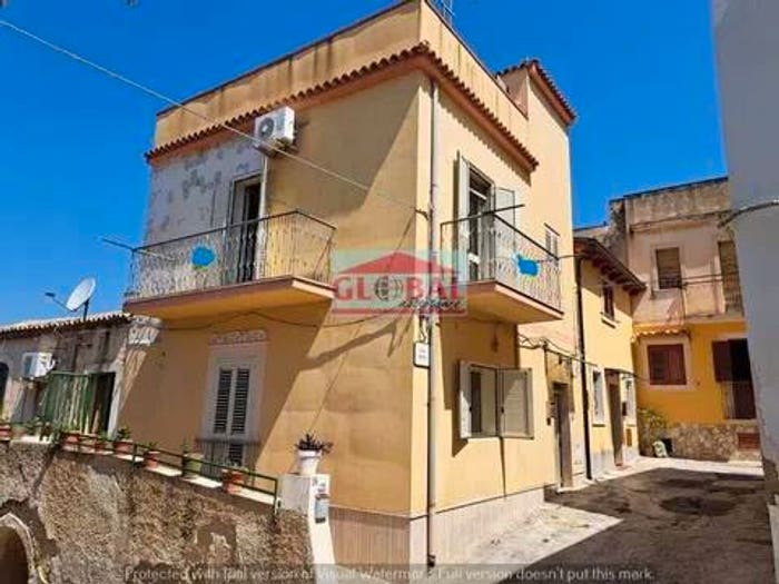 Casa trilocale in vendita in Vico Nizza, Centro, Noto