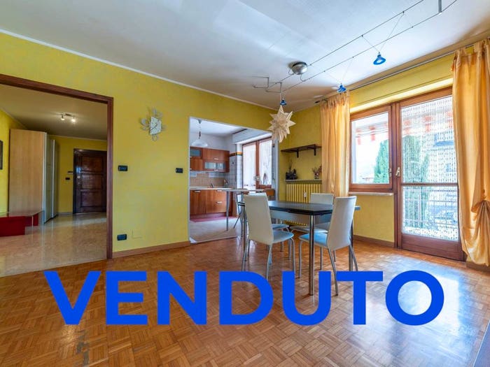 Appartamento quadrilocale in vendita in Via Po, Centro, Borgo San Dalmazzo
