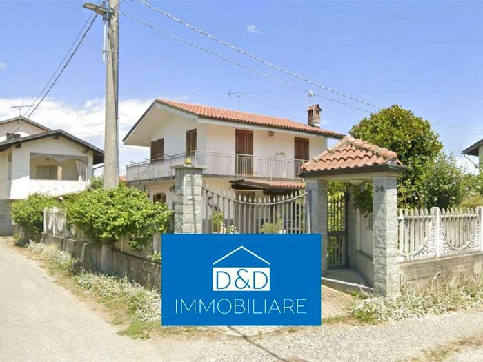 Casa trilocale in vendita in Frazione Perrero, Perrero, Barbania