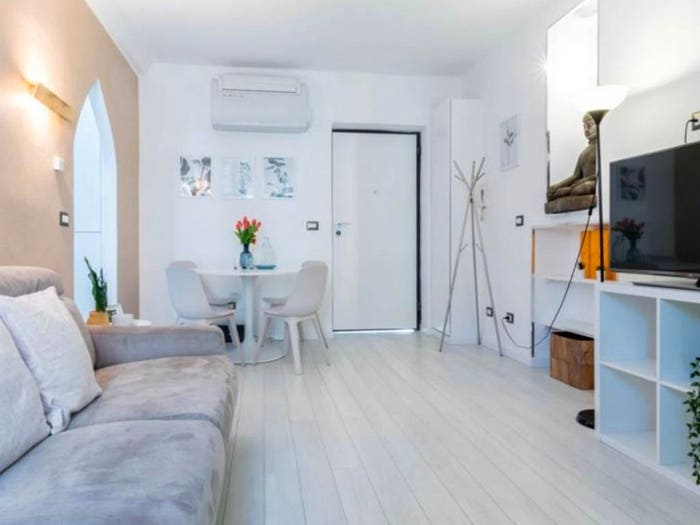 Appartamento bilocale in vendita in Via Magolfa, Navigli Darsena, Milano