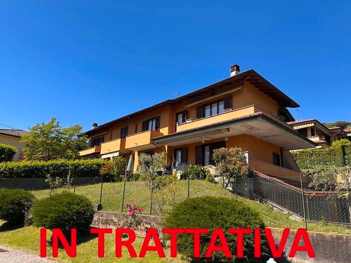 Appartamento quadrilocale in vendita in Centro, Gavirate