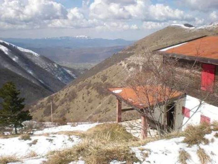 Casa con 6 locali in vendita in Norcia