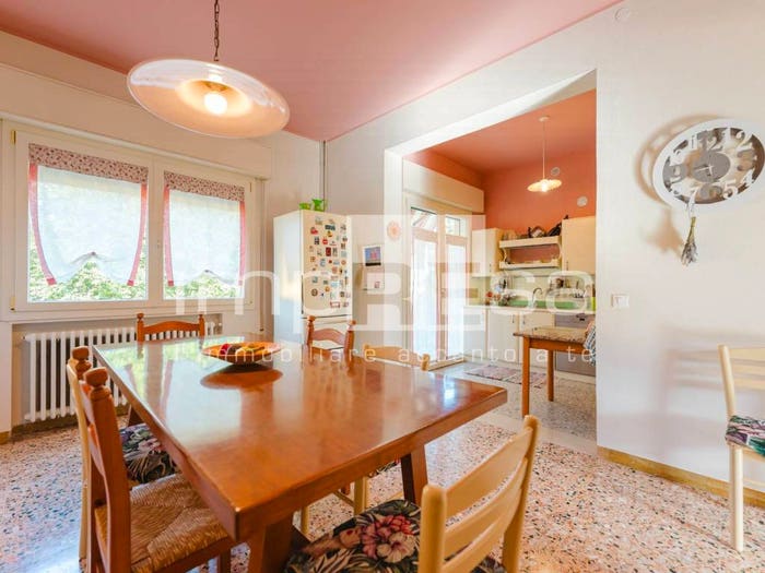 Appartamento con 5 locali in vendita in Via Dante Alighieri, Centro, Santa Lucia di Piave
