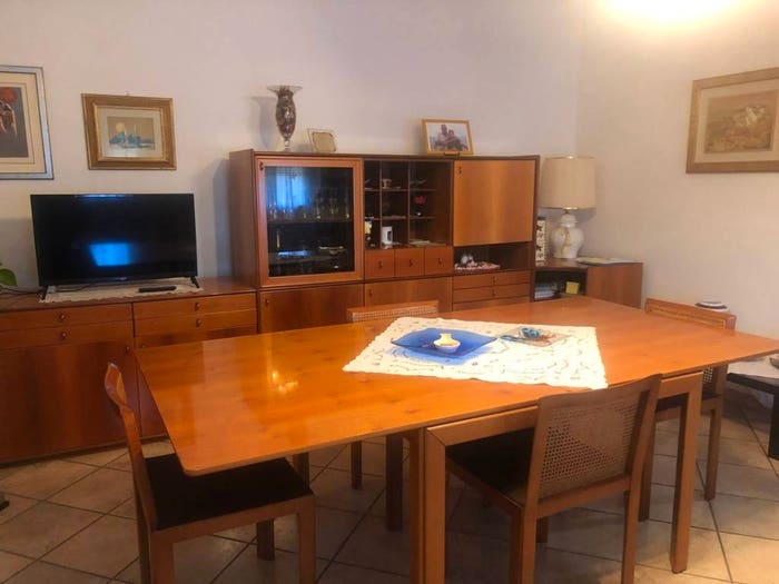 Casa con 6 locali in vendita in BOTTRIGHE Via Spolverin, Centro, Adria