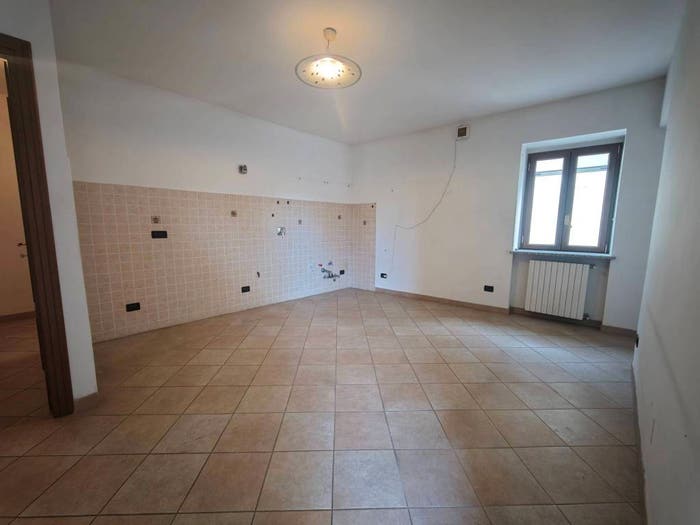 Appartamento bilocale in vendita in Via Giovanni Gonella, Centro, Caselle Torinese