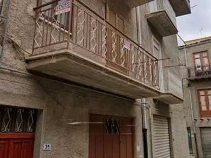 Casa trilocale in vendita in Via Margherita, Alessandria della Rocca