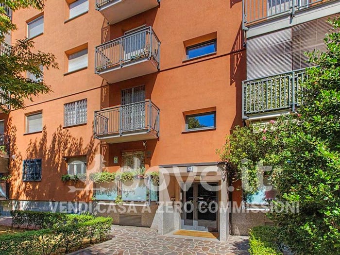 Appartamento trilocale in vendita in Via Appennini, Gallaratese, Milano