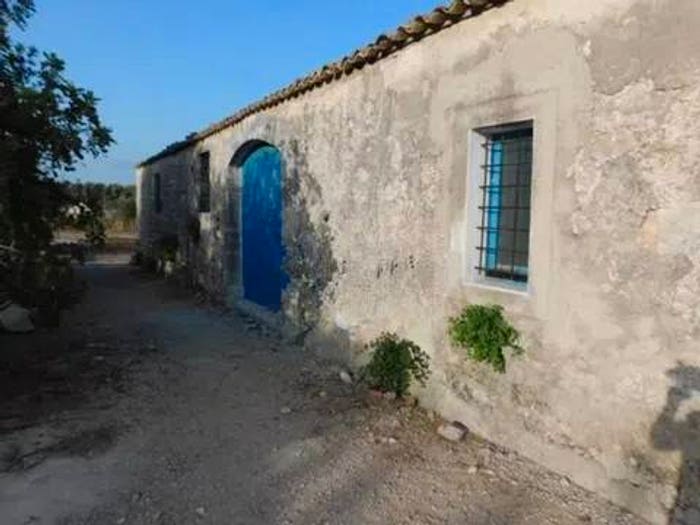 Casa con 6 locali in vendita in Contrada Tagliati SNC, Rosolini