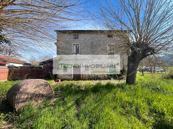 Casa in vendita in Via Sant'Anna, Esperia