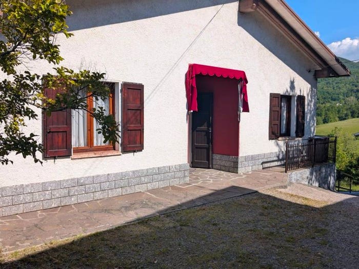 Appartamento con 5 locali in vendita in Via Aprile, Farneta, Montefiorino