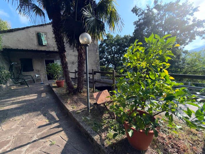 Casa con 6 locali in vendita in Via Porrettana, Centro, Fanano