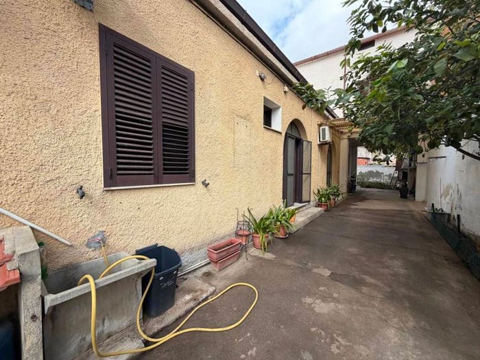 Appartamento trilocale in vendita in Via Alfonso Lamarmora, Centro, Capoterra