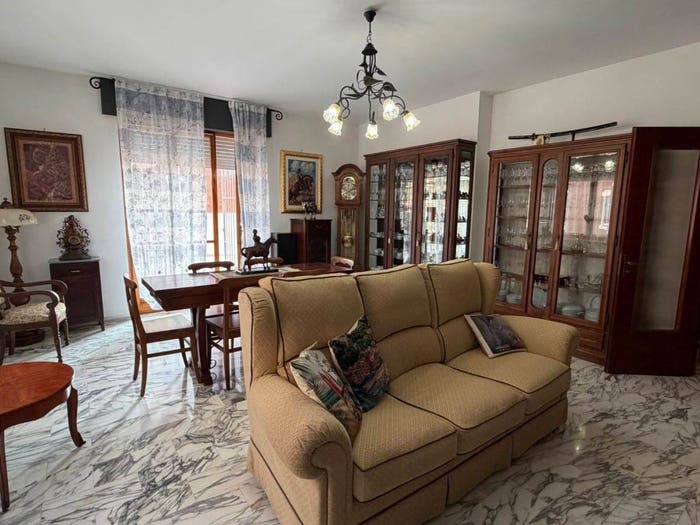 Appartamento quadrilocale in vendita in Via Alberto Migliardi, Nizza Monferrato