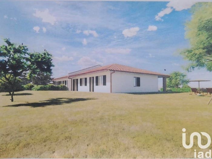 Casa con 6 locali in vendita in Strada Strada Baglio, Nizza Monferrato