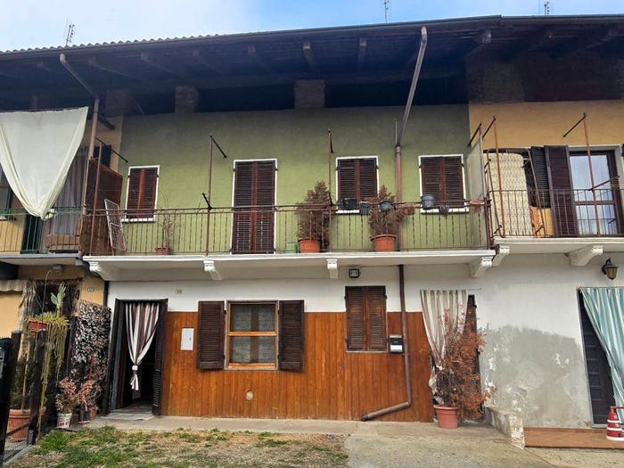Casa con 6 locali in vendita in Via Indritto, Vauda Canavese Inferiore, Vauda Canavese